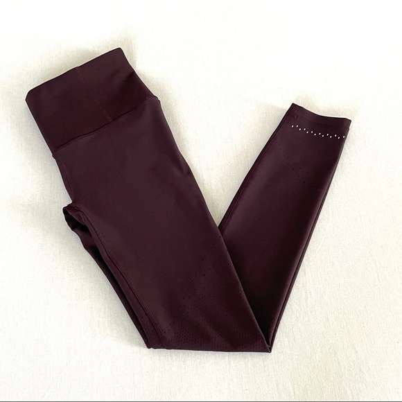 Lululemon In Focus Run Tight/ Zoned In Tight *27" - Picture 4 of 14